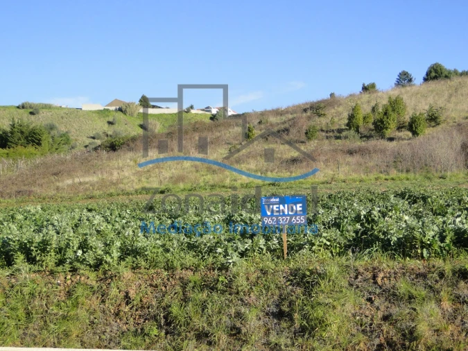 Terreno para Venda em Olhalvo Foto 3