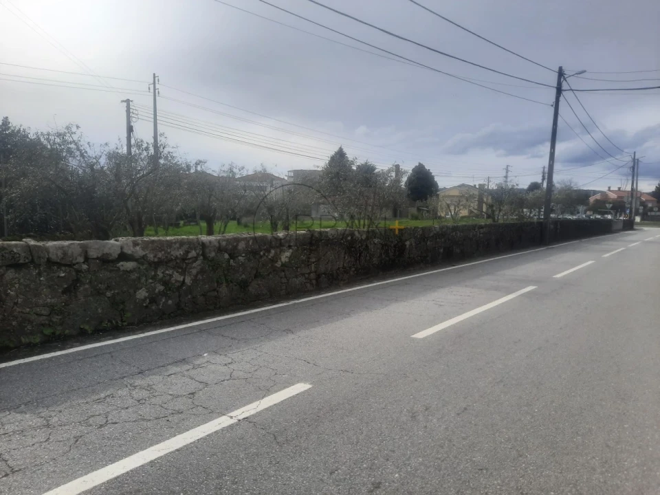 Terreno para Venda em Mundão Foto 6