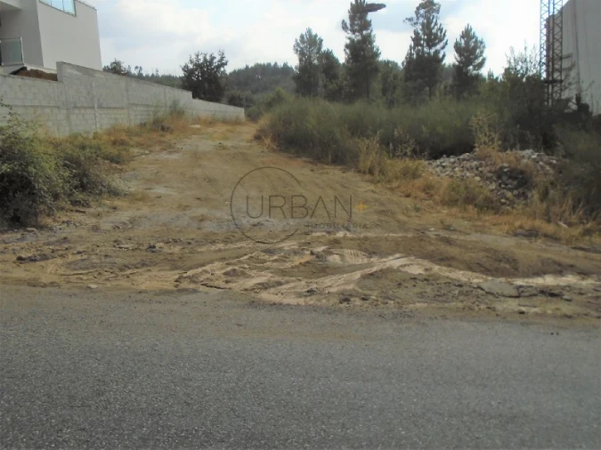 Terreno para Venda em Repeses e São Salvador Foto 1