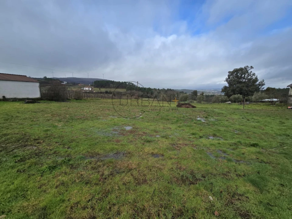 Terreno para Venda em Rua Foto 2