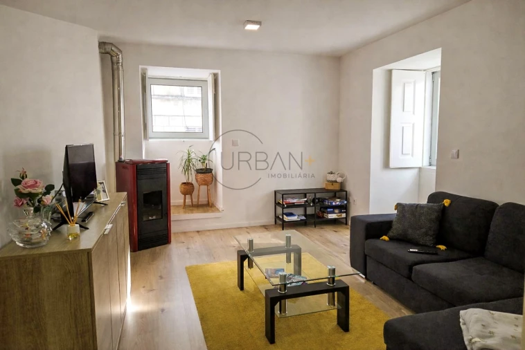 Apartamento T1 para Venda em Viseu Foto 1