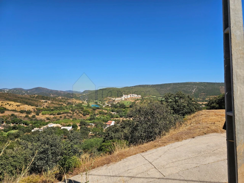 Terreno para Venda em Querença, Tôr e Benafim Foto 4