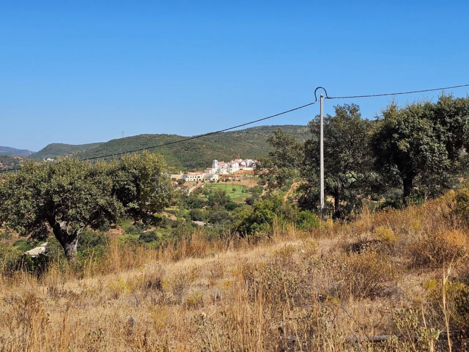 Terreno para Venda em Querença, Tôr e Benafim Foto 13