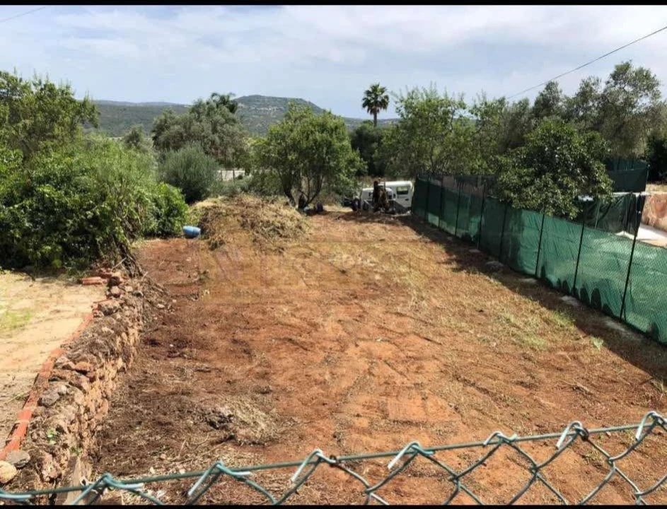 Terreno para Venda em Querença, Tôr e Benafim Foto 2