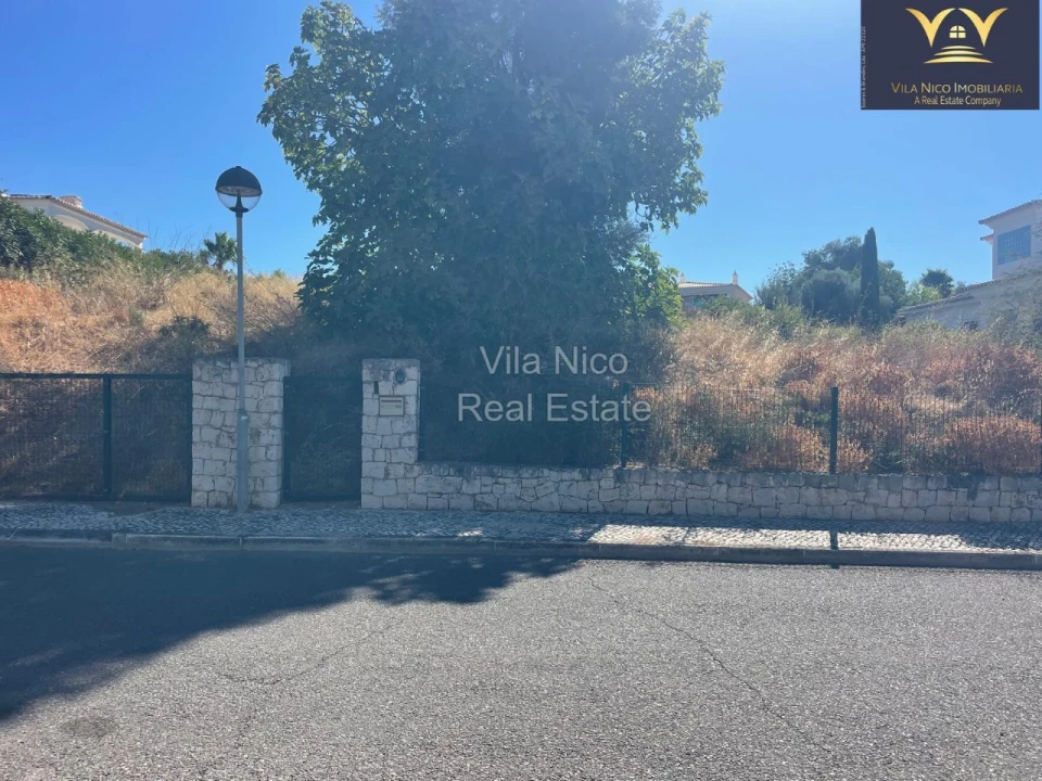 Terreno para Venda em Portimão Foto 2