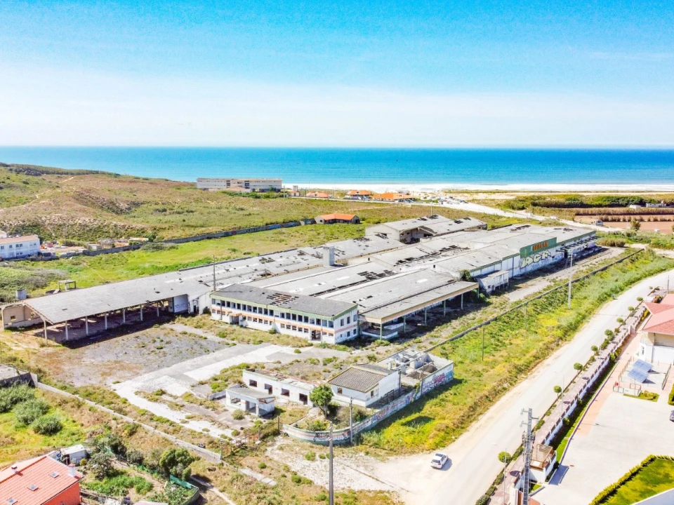 Terreno para Venda em Lourinhã e Atalaia Foto 1