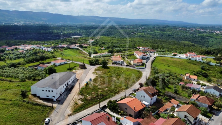 Terreno para Venda em Aljubarrota Foto 2