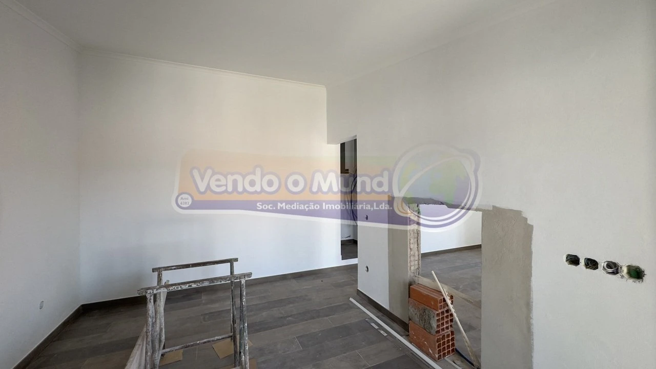 Moradia T2 para Venda em Cortiçadas de Lavre e Lavre Foto 9