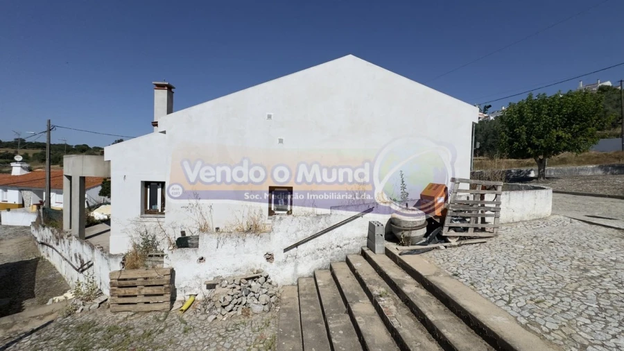 Moradia T2 para Venda em Cortiçadas de Lavre e Lavre Foto 4