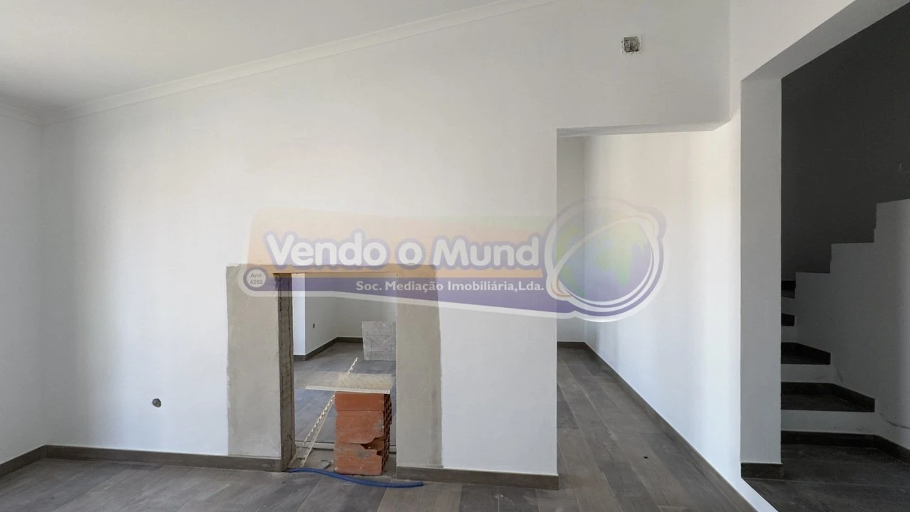 Moradia T2 para Venda em Cortiçadas de Lavre e Lavre Foto 8
