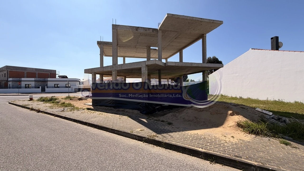 Terreno para Venda em Salvaterra de Magos e Foros de Salvaterra Foto 8
