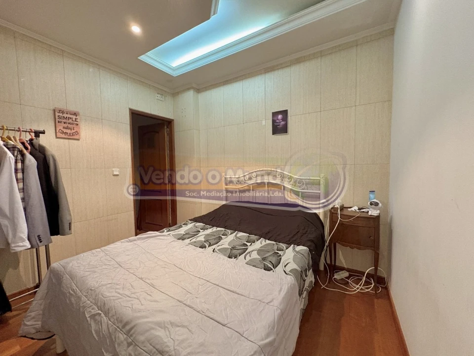 Apartamento T1 para Venda em Vila Franca de Xira Foto 16