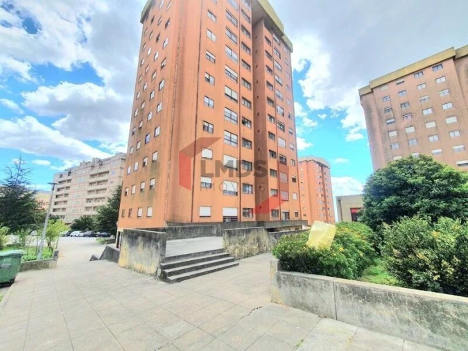 Apartamento T3 para Venda em Vilar de Andorinho