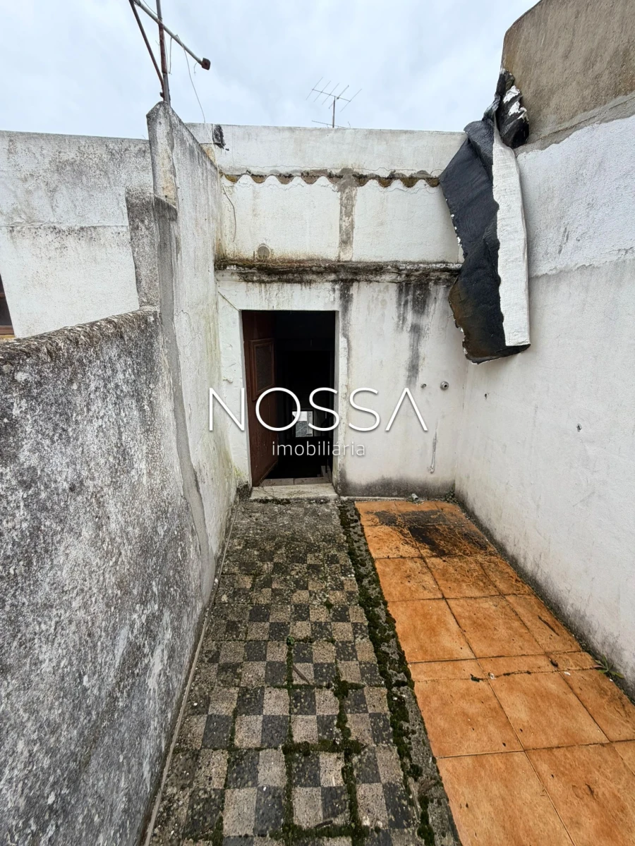 Moradia T4 para Venda em Santo Agostinho e São João Baptista e Santo Amador Foto 17