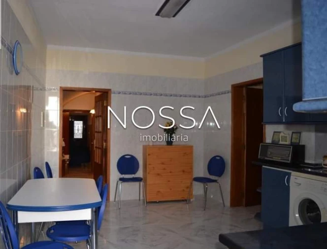 Moradia T4 para Venda em Santo Agostinho e São João Baptista e Santo Amador Foto 4