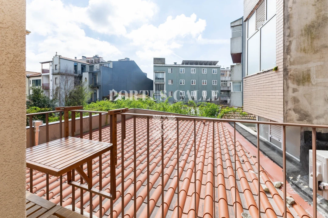 Apartamento para Venda em Cedofeita, Santo Ildefonso, Sé, Miragaia, São Nicolau e Vitória Foto 18