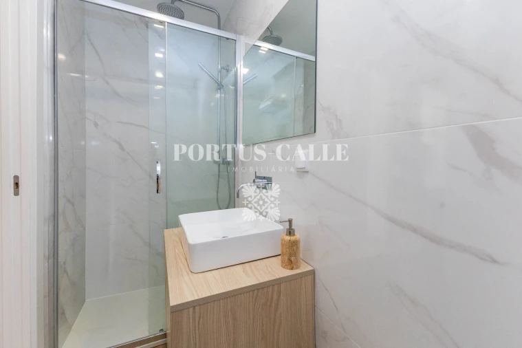 Apartamento para Venda em Cedofeita, Santo Ildefonso, Sé, Miragaia, São Nicolau e Vitória Foto 12