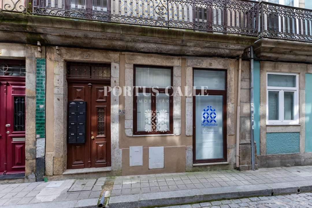Apartamento para Venda em Cedofeita, Santo Ildefonso, Sé, Miragaia, São Nicolau e Vitória Foto 4