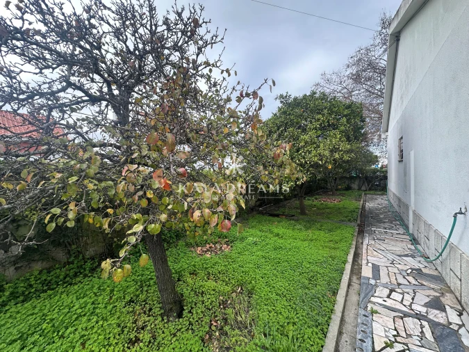 Moradia T3 para Venda em Santo Antonio da Charneca Foto 3