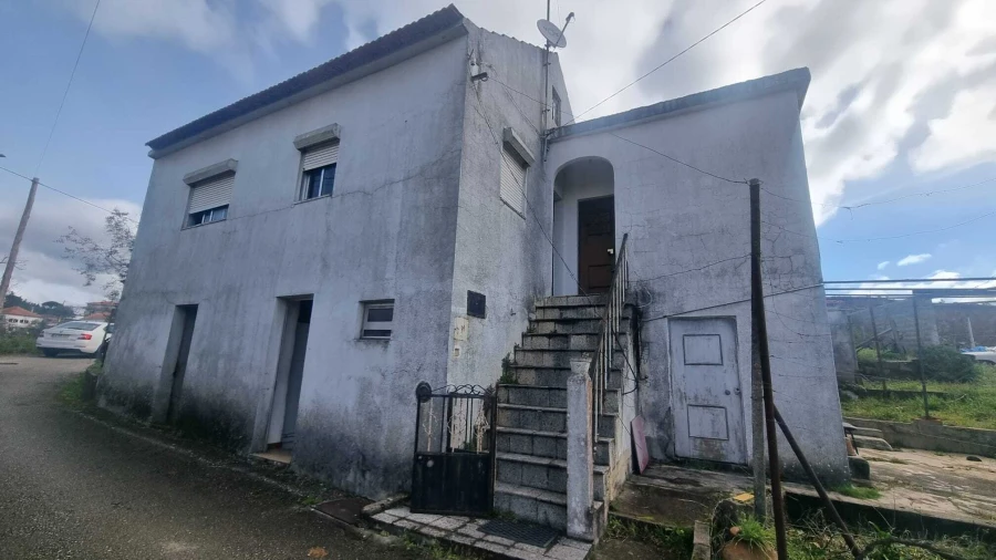 Moradia T3 para Venda em Sertã Foto 3