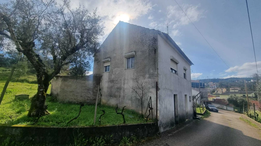 Moradia T3 para Venda em Sertã Foto 1