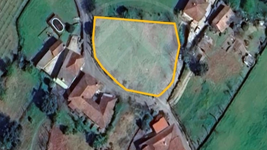 Terreno para Venda em Salvador e Santo Aleixo de Além-Tâmega
