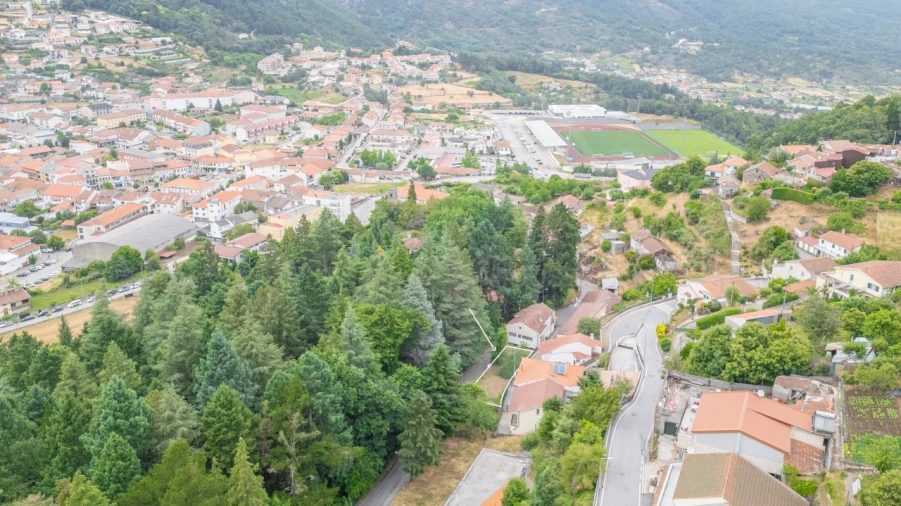 Terreno para Venda em Vila Pouca de Aguiar