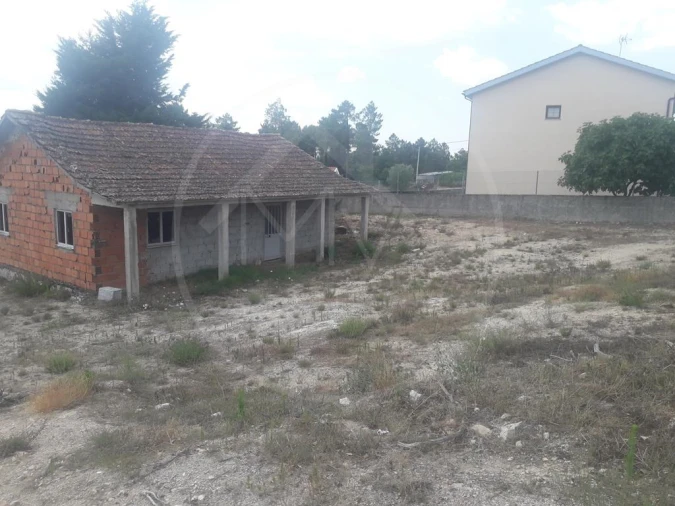 Terreno para Venda em Bornes de Aguiar Foto 2