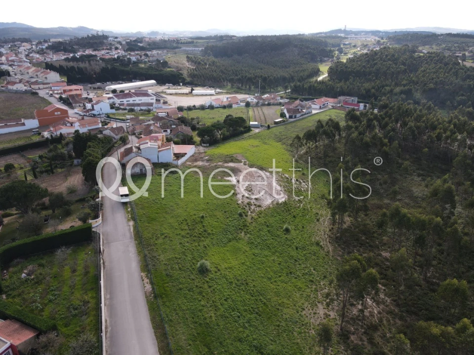 Terreno para Venda em Ramalhal Foto 3