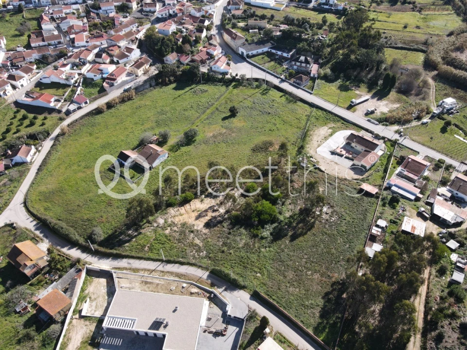Terreno para Venda em Ramalhal Foto 11