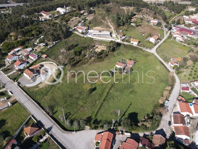 Terreno para Venda em Ramalhal Foto 4