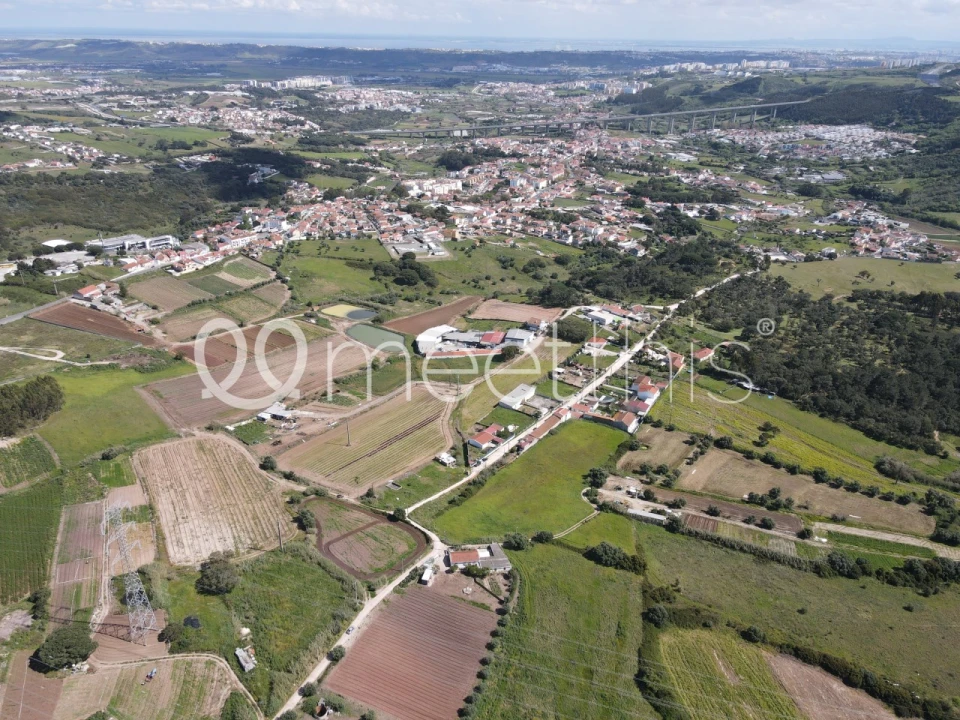 Terreno para Venda em Loures Foto 4