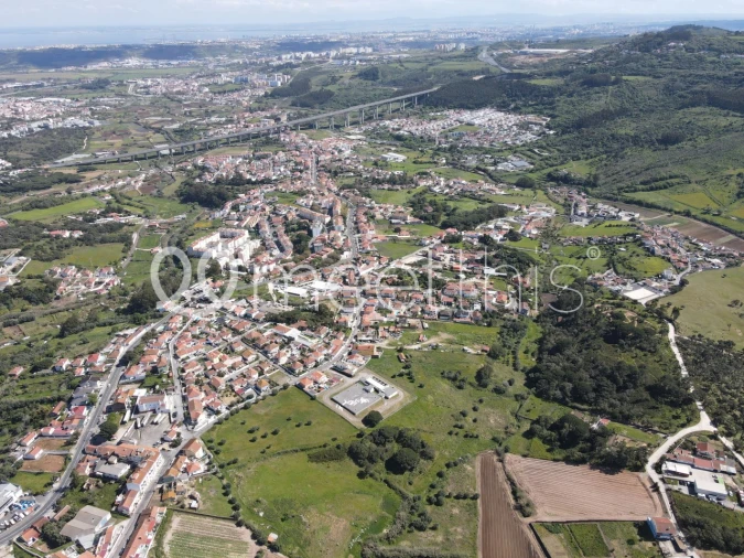 Terreno para Venda em Loures Foto 7