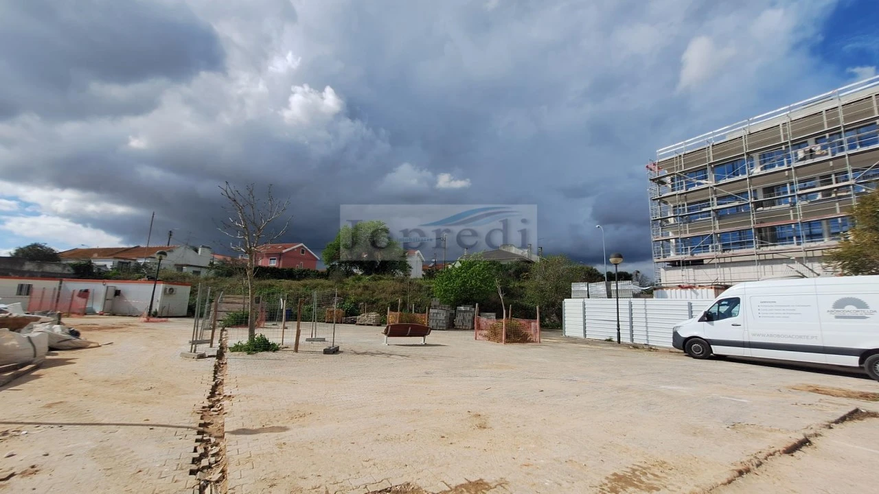 Terreno para Venda em Porto Salvo Foto 5