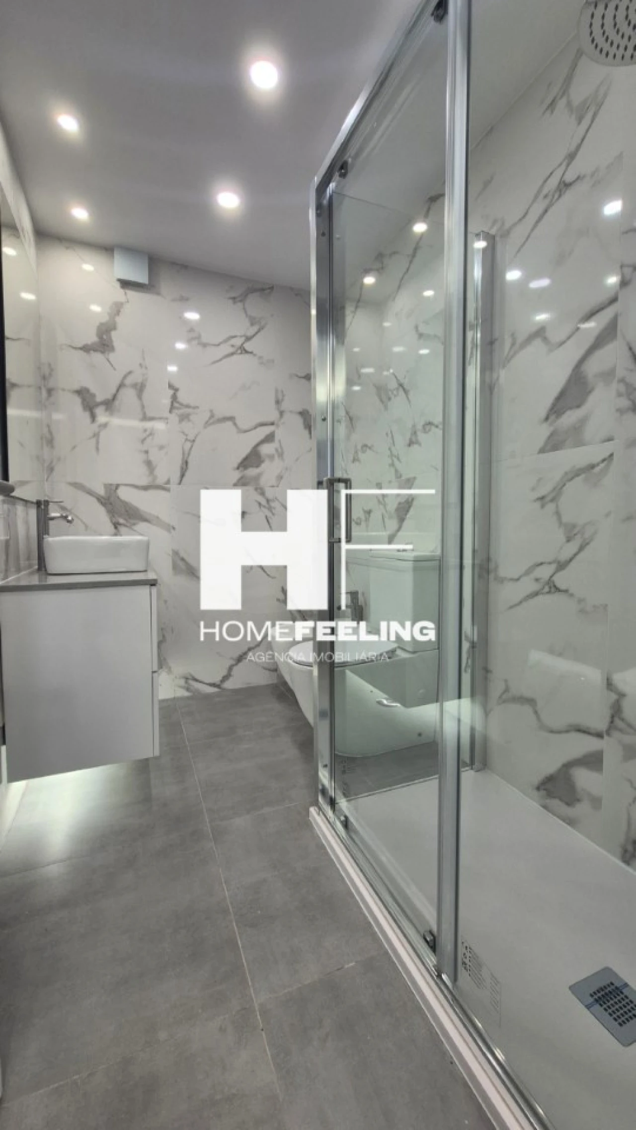 Apartamento T1 para Arrendamento em Carnide Foto 14