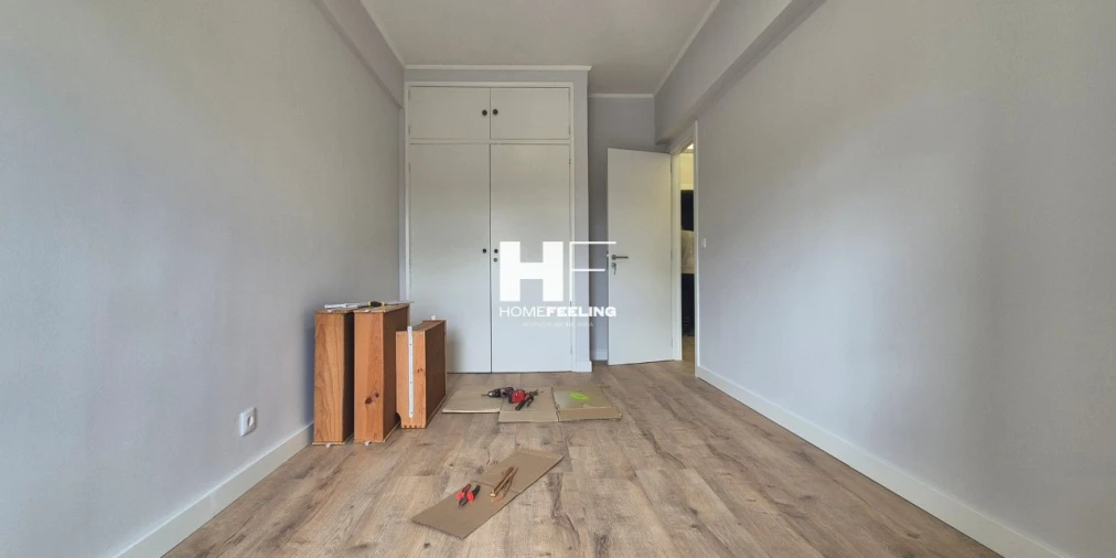 Apartamento T1 para Arrendamento em Carnide Foto 6