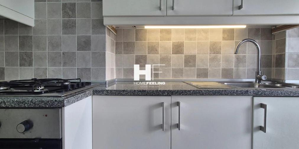 Apartamento T1 para Arrendamento em Carnide Foto 9