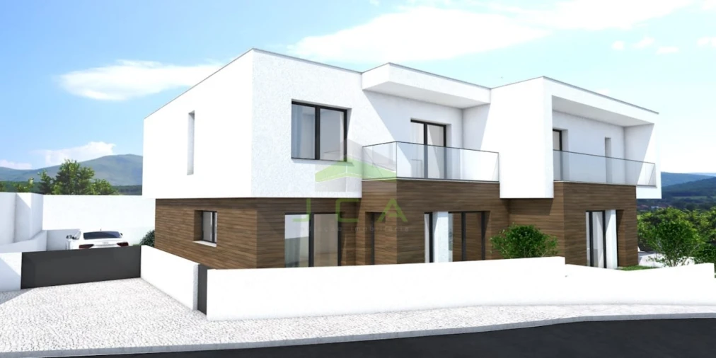 Terreno para Venda em Parceiros e Azoia Foto 4