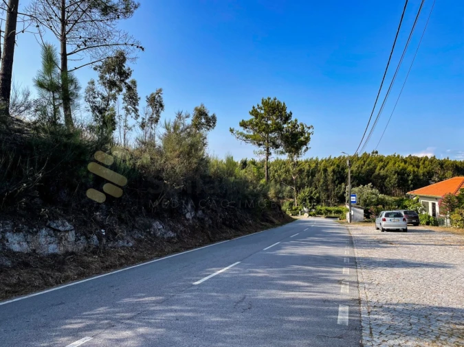 Terreno para Venda em Vila Boa de Quires e Maureles Foto 2