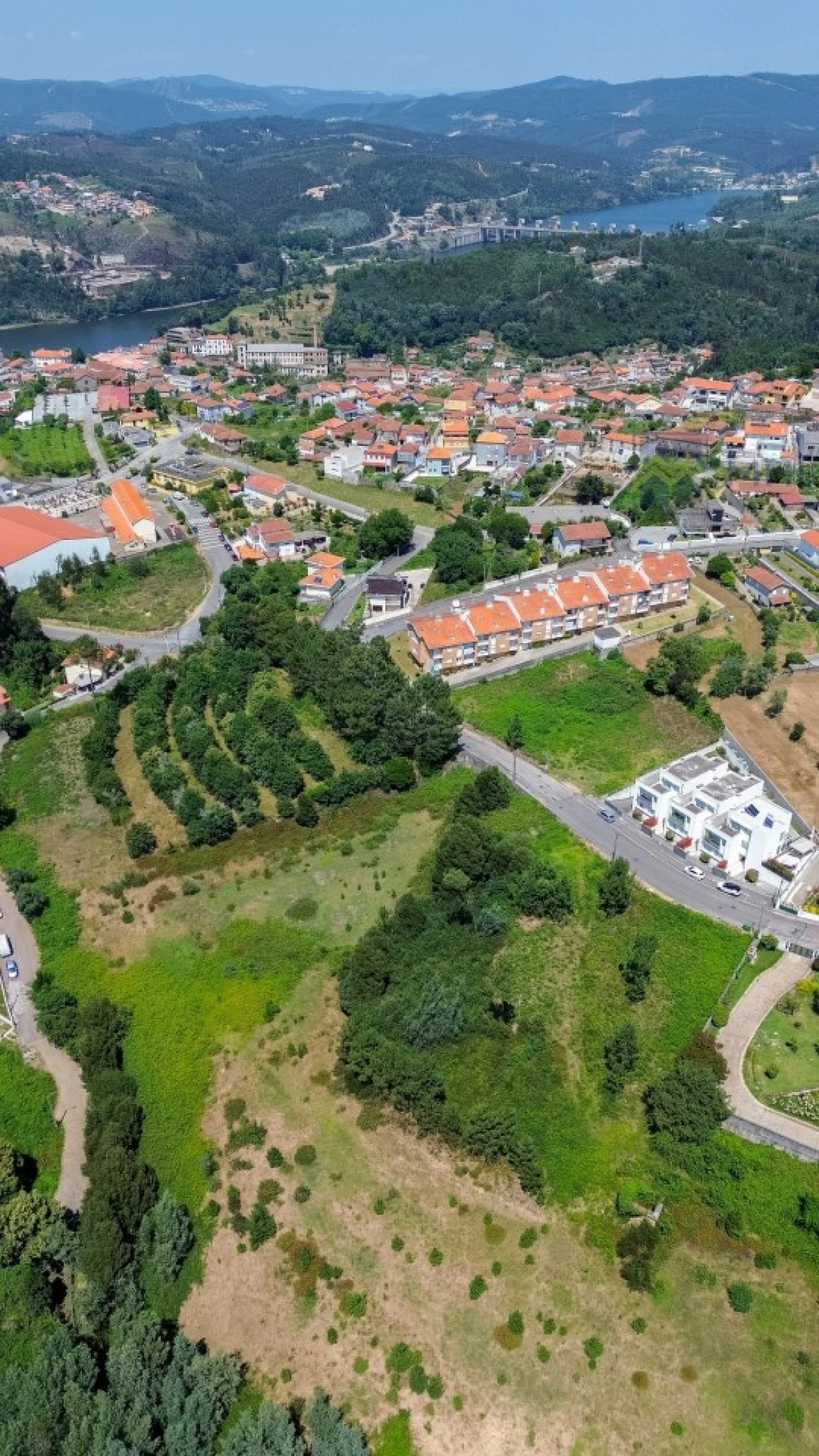 Terreno para Venda em Sandim, Olival, Lever e Crestuma Foto 4