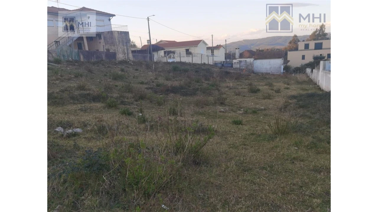 Terreno para Venda em Canedo, Vale e Vila Maior Foto 5