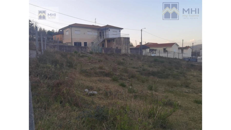 Terreno para Venda em Canedo, Vale e Vila Maior Foto 4