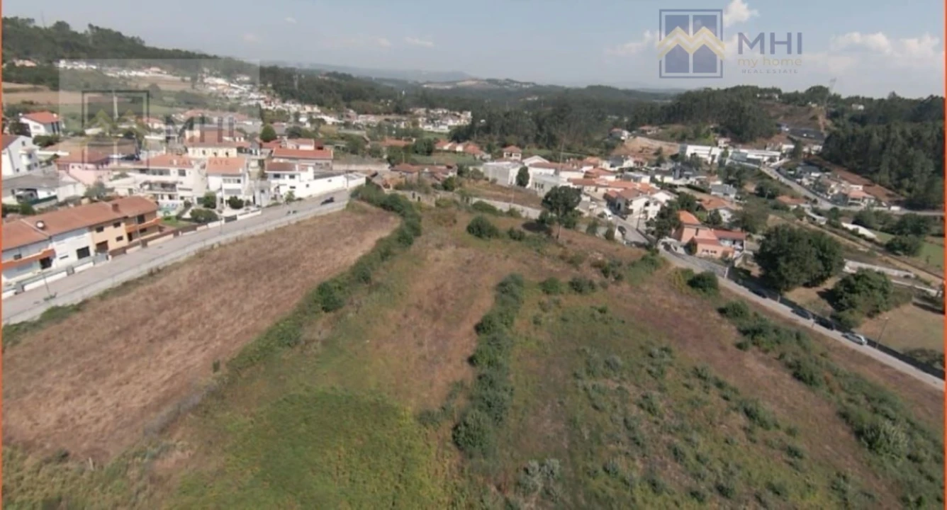 Terreno para Venda em Sandim, Olival, Lever e Crestuma Foto 1