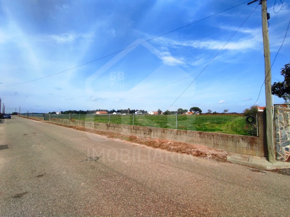 Terreno para Venda em Benavente Foto 2