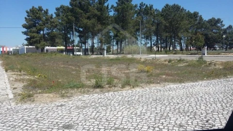 Terreno para Venda em Benavente