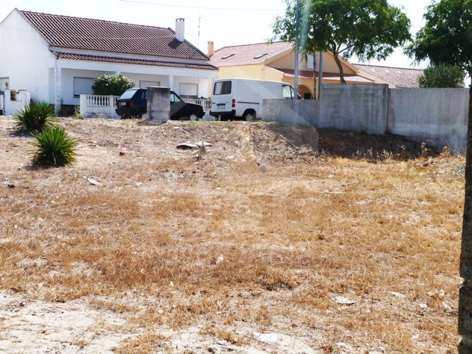 Terreno para Venda em Samora Correia Foto 3
