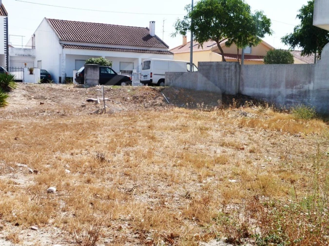 Terreno para Venda em Samora Correia Foto 2