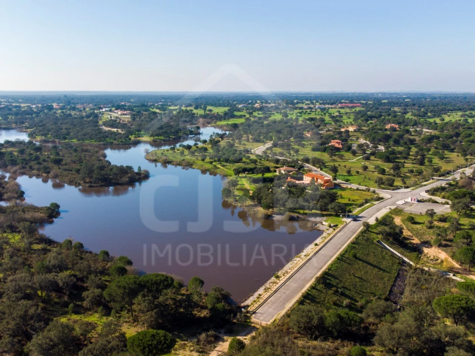 Terreno para Venda em Santo Estêvão Foto 1