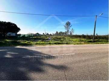 Terreno para Venda em Benavente