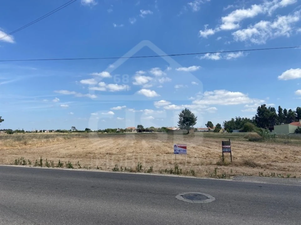 Terreno para Venda em Salvaterra de Magos e Foros de Salvaterra Foto 2